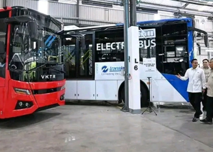 Resmikan Pabrik Kendaraan Listrik VKTR, Prabowo: Indonesia Bukan Lagi Raksasa Tidur