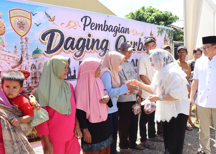 Idul Adha, Polres OKU Timur Sembelih 13 Hewan Kurban, ini Kata Kapolres AKBP Adik