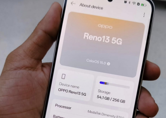 Mending Vivo V30 Pro 5G atau OPPO Reno13 5G: Duel Spesifikasi yang Memukau