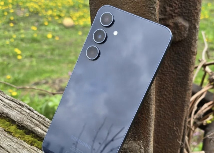 Perbedaan Hp Oppo Reno12 F 5G vs Samsung Galaxy A55 5G, Mending Pilih Mana?