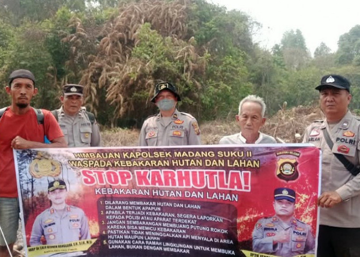 Masifkan Pencegahan Karhutla, Polsek Madang Suku II Sebar Maklumat Kapolda di Desa Kota Negara