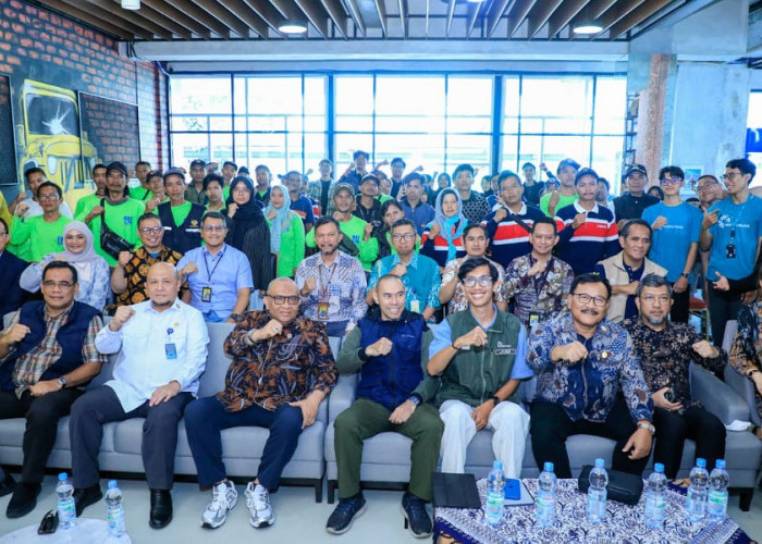 Atasi Sampah Bandung, Kemnaker Gelar Green Jobs Class