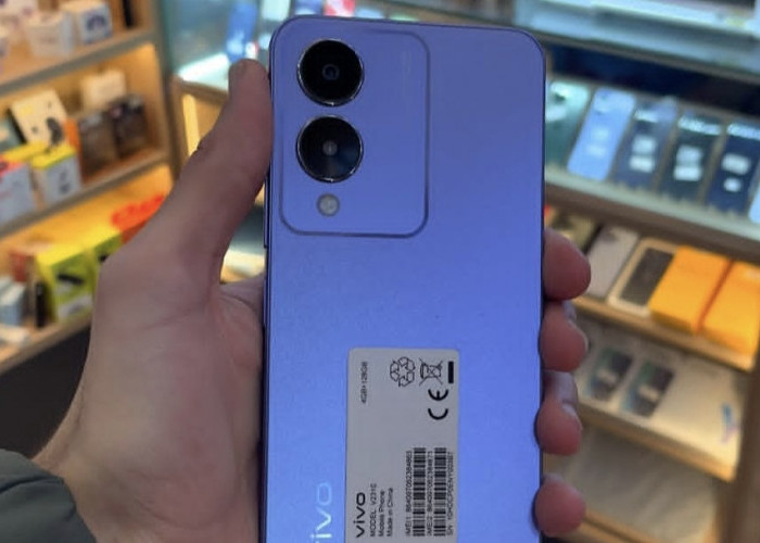 Vivo Y17s: Kamera Utama 50MP, Desain Dinamis, Baterai 5000mAh Pengisian Cepat, Ketahanan Air IP54, Layar 90Hz 