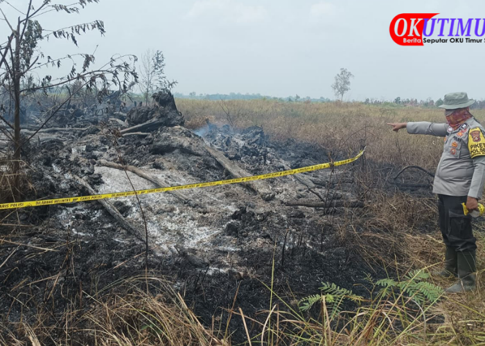 Tim Polsek Madang Suku I Cek Titik Panas di Kartamulya OKU Timur, Pemadaman Terkendala Alat