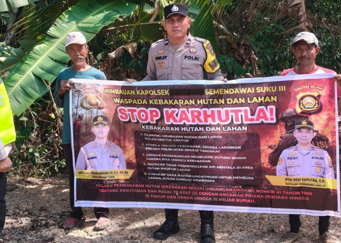 Edukasi Warga Cahya Negeri, Polsek Semendawai Suku III OKU Timur Sosialisasikan Mitigasi Karhutla