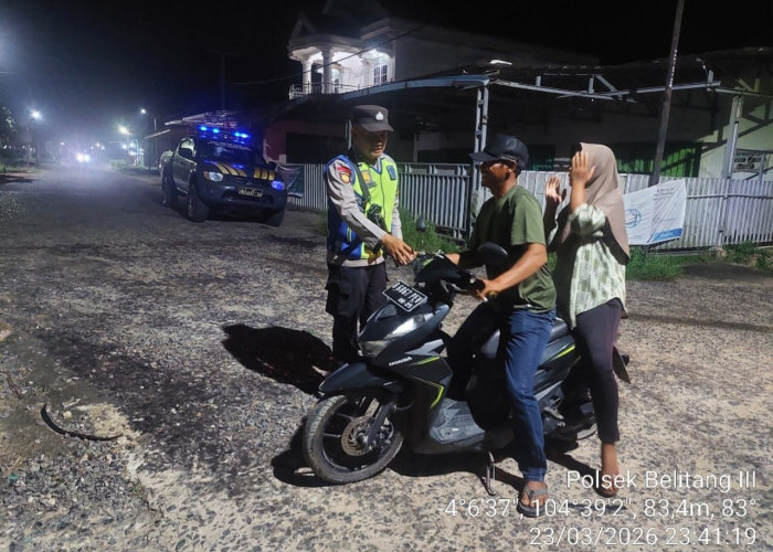 Personil Polsek Belitang III Patroli Hunting Antisipasi Tindak Pidana 3C