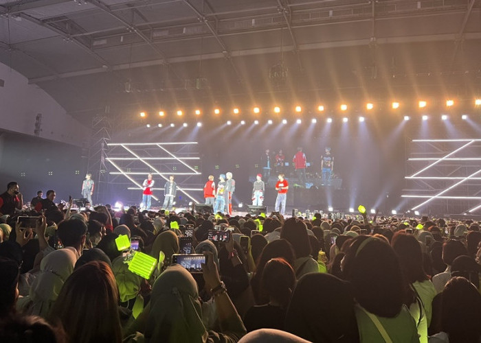 Ada 30 Orang Pingsan, Konser NCT 127 di ICE BSD Dihentikan Polisi