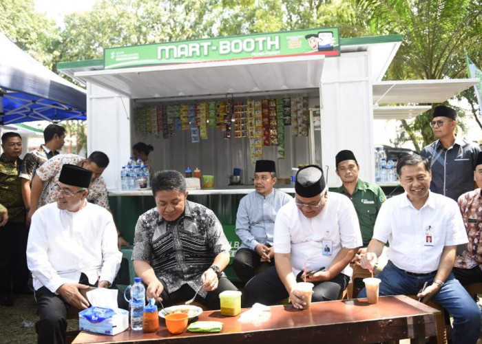 Warg Sekitaran Masjid Agung Palembang Dapat Mart-Booth, Program Pemprov Bersama BSB Syariah 