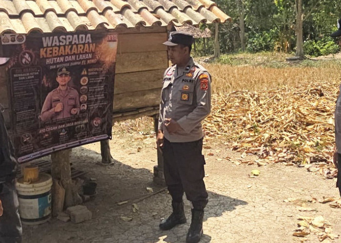 Cegah Karhutla, Polsek BP Peliung OKU Timur Edukasi Warga Desa Pemetung Basuki