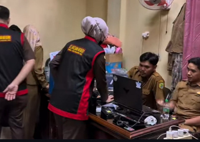 Dugaan Kongkalikong Paket Non-Tender, Kejari PALI Geledah Kantor Dinas Perkim