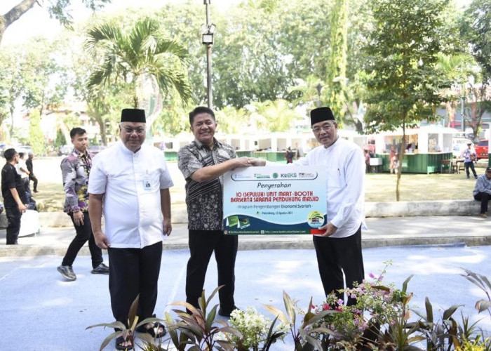 Pengurus Masjid SMB Jayo Wikramo Dapat Bantuan 10 Unit  Container Box, BSB Dorong Berdayakan Ekonomi Masyarat