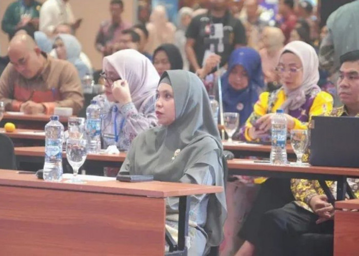 Ketua Dekranasda OKU Timur Hadiri Rakerda se-Sumsel, Bahas Evaluasi hingga Batik Warna Alam