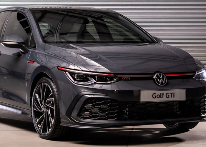 Volkswagen Golf GTI: Sang Legenda Hatchback, Mobil Legendaris yang Ikonik