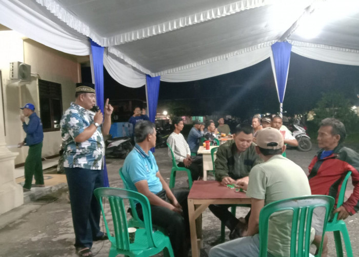 Meriahkan HUT OKU Timur, Polsek Martapura Gelar Turnamen Gaple Antar Warga 