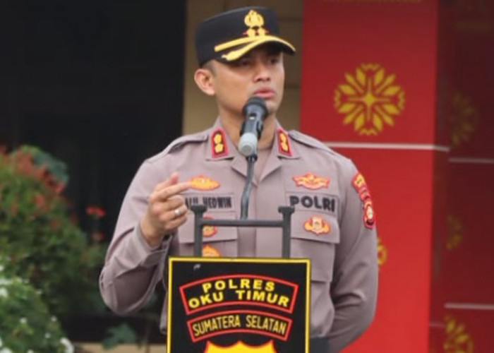 AKBP Lalu Hedwin Tegaskan Komitmen 'Polisi Bersama Masyarakat' saat Pimpin Apel di Polres OKU Timur