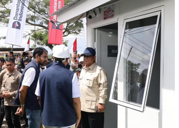 Presiden Prabowo Tinjau Rumah Hunian Terdampak Banjir Bandang