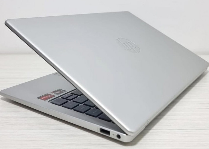 HP 14-EM0015AU: Pilihan Terbaik Laptop Cocok untuk Aktivitas Menengah Seperti Kantoran dan Sekolah
