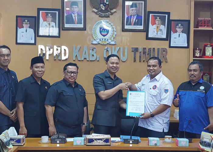 DPC KSPSI OKUT Gelar Aksi di DPR Terkait UU Cipta Kerja