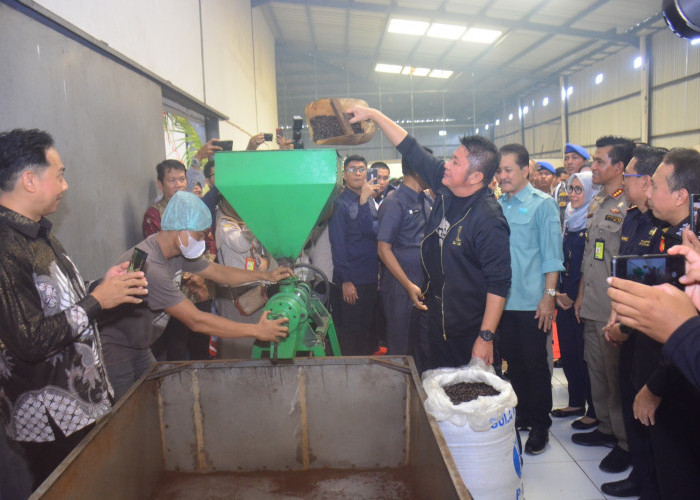 Resmikan Pabrik Pengolahan Kopi Gending Sriwijaya, Deru: Jaga Kualitas dan Mutu Kopi Khas Sumsel