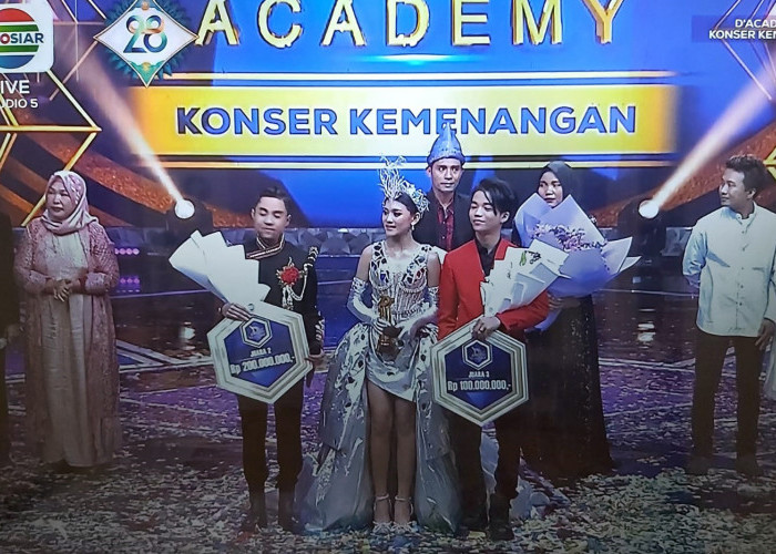 Sridevi Prabumulih Juara Dangdut Academy 5 2022