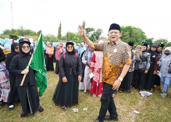 Ribuan Santri Peringati Hari Santri Nasional 