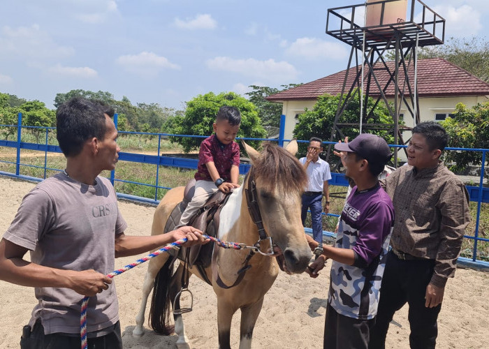 Pelajar Senang, Pemkab OKU Timur Sediakan Stable Kuda