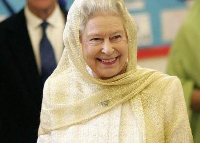 Queen Elizabeth II dan Cahaya Islam di Britania Raya