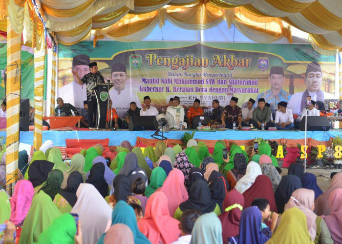 Hadiri Pengajian Akbar di Desa Panji Jaya OKU, Gubernur Herman Serap Aspirasi Masyarakat