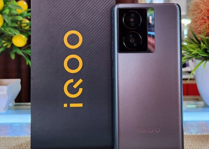 IQOO Z7x 5G: Smartphone Bertenaga dengan Desain Futuristik dan Fitur Canggih untuk Pengalaman Tak Tertandingi