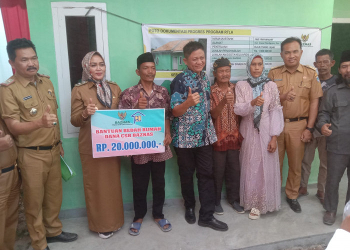 Bupati Enos Resmi Launching Bedah Rumah di Kelurahan Dusun Martapura, Lurah Ucap Terimakasih