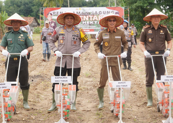 Polres OKU Timur Tanam Jagung 1 Juta Hetar