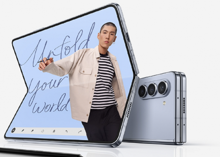 Samsung Galaxy Z Fold5:  Smartphone Layar Lipat Desain yang Futuristik dan Inovatif