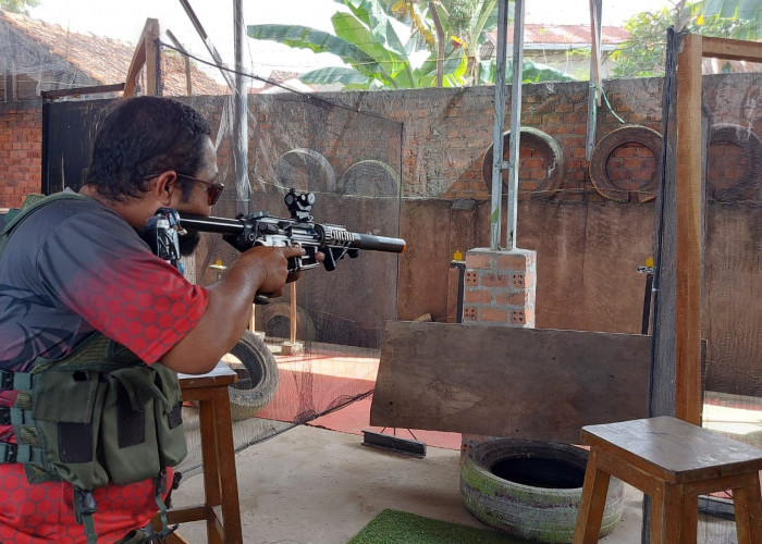 30 Peserta Bertanding Pada Kompetisi Simulasi Taktikal di Miracle Shooting Range