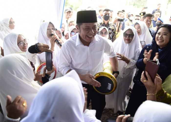 Herman Deru Yakini Masjid Baiturrahmah II Beri Manfaat Besar Bagi Masyarakat dan Pengguna Jalan