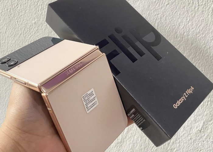 Samsung Galaxy Z Flip4 5G: Ponsel Lipat dengan Spesifikasinya yang Gacor 