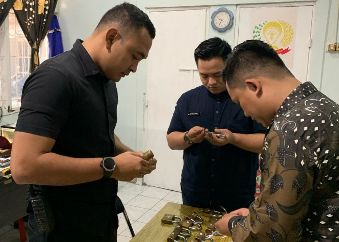 Antisipasi Gangguan Kamtibmas, KPLP Lapas Martapura Roling Kunci Hingga Gembok Kamar Hunian