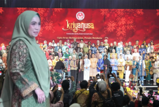 Tampil di Panggung Kriyanusa 2026, Sheila Noberta OKU Timur Kenalkan Wastra Motif Angso Belago