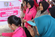 Peduli Air Bersih Warga, Bhayangkari OKU Timur Resmikan Sumur Bor di Berasan Mulya