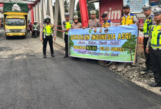 Siapkan Jalur Mudik Lebaran 2026, Ratusan Personel Gabungan Polres Tambal Jalan Lintas Sumatera