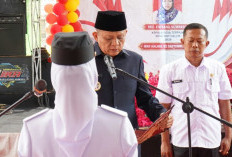 Lanosin Lantik Eniyana Jadi Kades PAW Way Halom OKU Timur