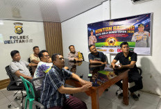 Polsek Belitang III Gelar Nobar Piala Dunia Bersama Masyarakat 