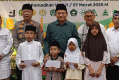 Bupati Lanosin Salurkan 400 Santunan bagi Anak Yatim