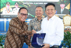 Bupati Lanosin Minta Desa Cermat Kelola Budget dan Cegah Karhutla OKU Timur