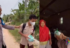 Peduli Sesama, Polsek Buay Madang Timur Bagikan Makanan untuk Warga Kedung Rejo